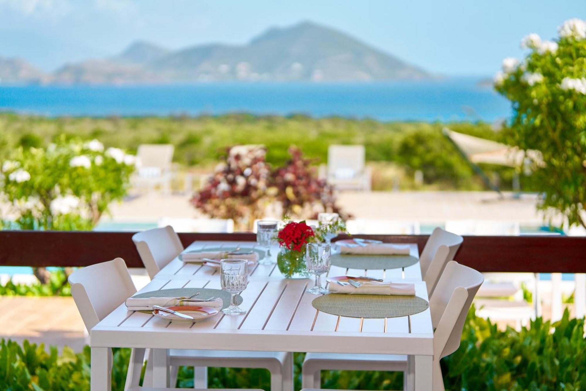 Mount Nevis Hotel ภายนอก รูปภาพ
