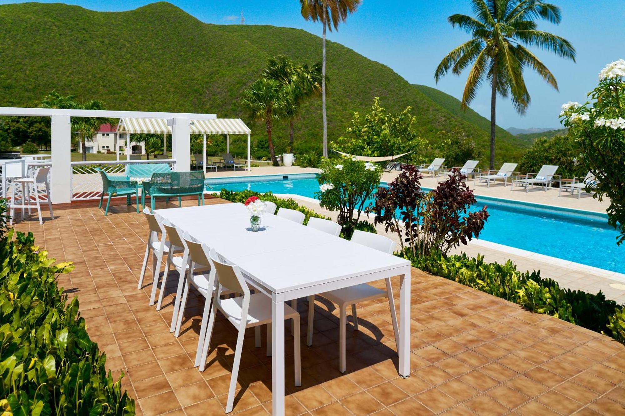 Mount Nevis Hotel ภายนอก รูปภาพ